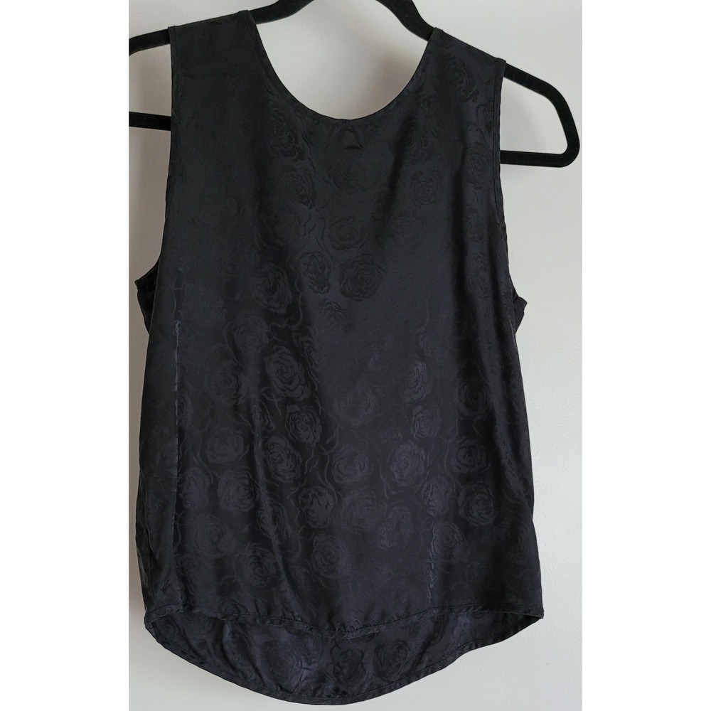 Women Textured Silk Sleeveless Tank Top Black Rose Floral Round Neck Cami